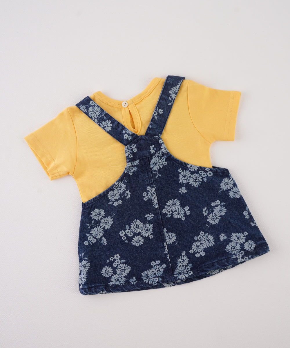 🌼 Yellow T-Shirt & Floral Dungaree Set 🌼