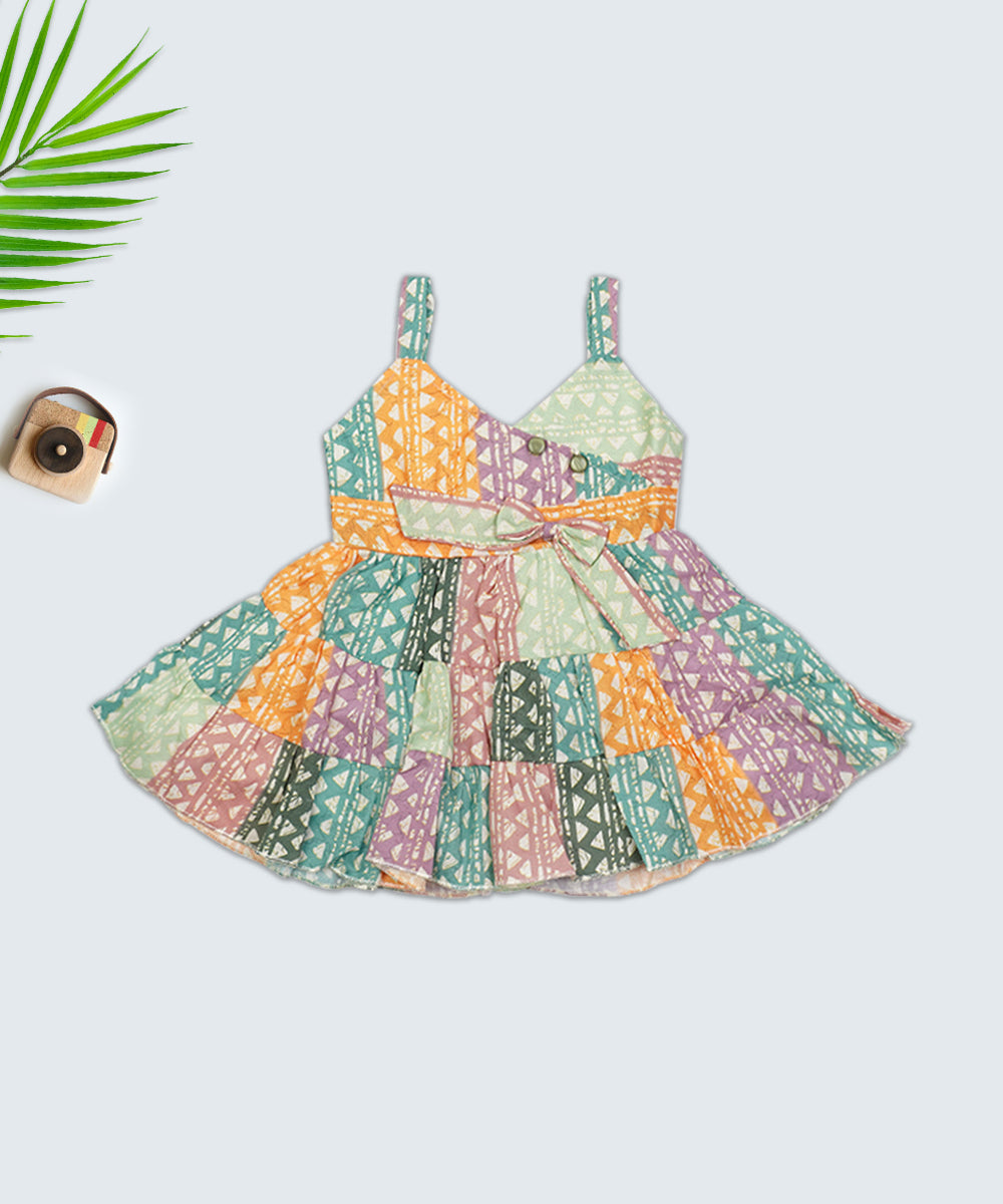 Colorful Sleeveless Baby Frock – Stylish &amp; Comfortable