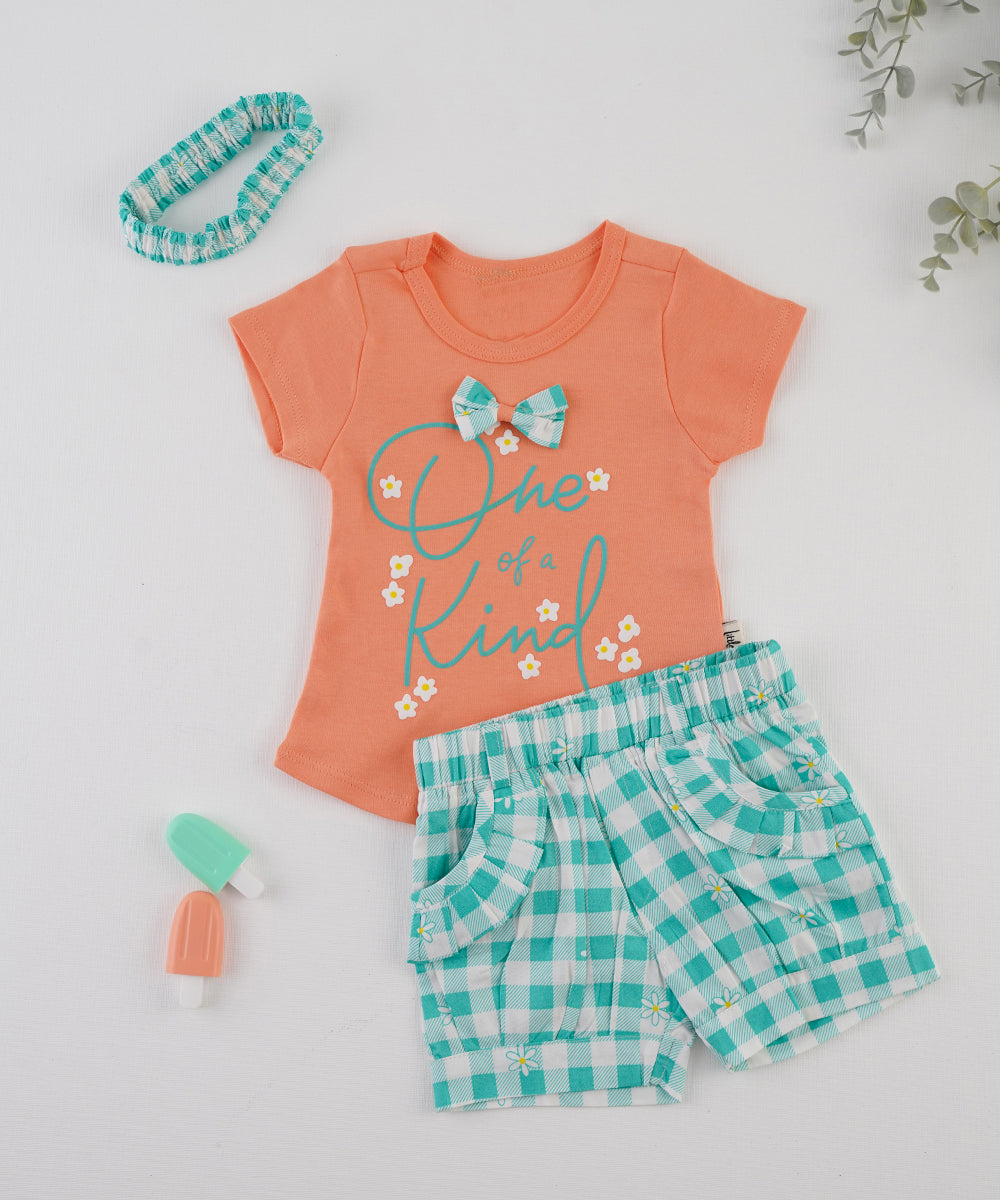 🌸 "One of a Kind" T-Shirt & Gingham Shorts Set 🌸